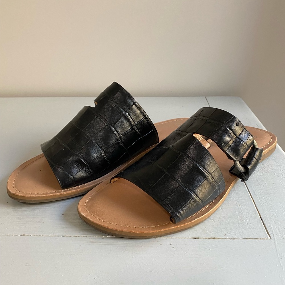 Black sandals